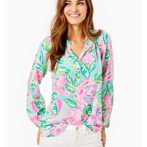 Lilly Pulitzer Elsa top totally blossom